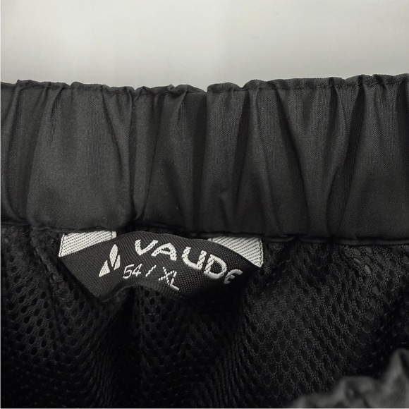 Vaude Rain Pants Mens Size XL Black Seam-Sealed Mesh Lined Full Side Zip - Picture 10 of 11